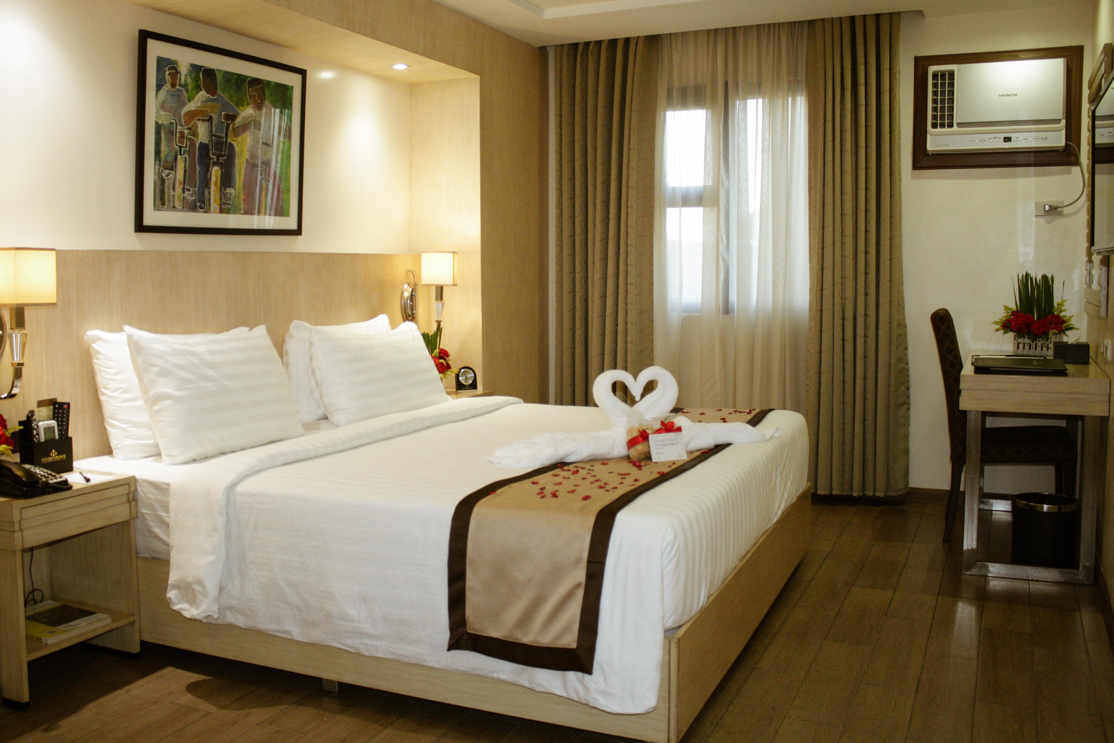 Golden Prince Hotel & Suites Cebu Extérieur photo