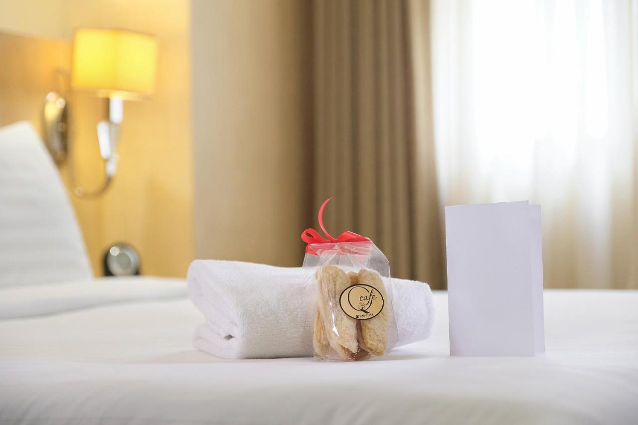 Golden Prince Hotel & Suites Cebu Extérieur photo
