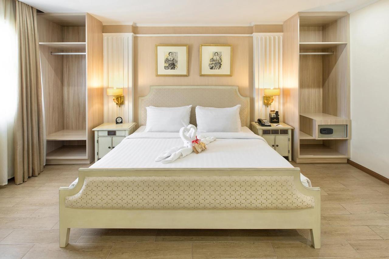 Golden Prince Hotel & Suites Cebu Extérieur photo